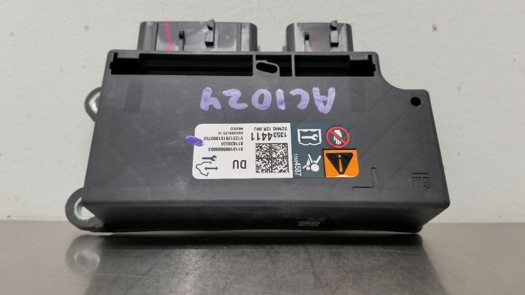 22 CHEVY SILVERADO 3500 SRS BAG MODULE 13584587