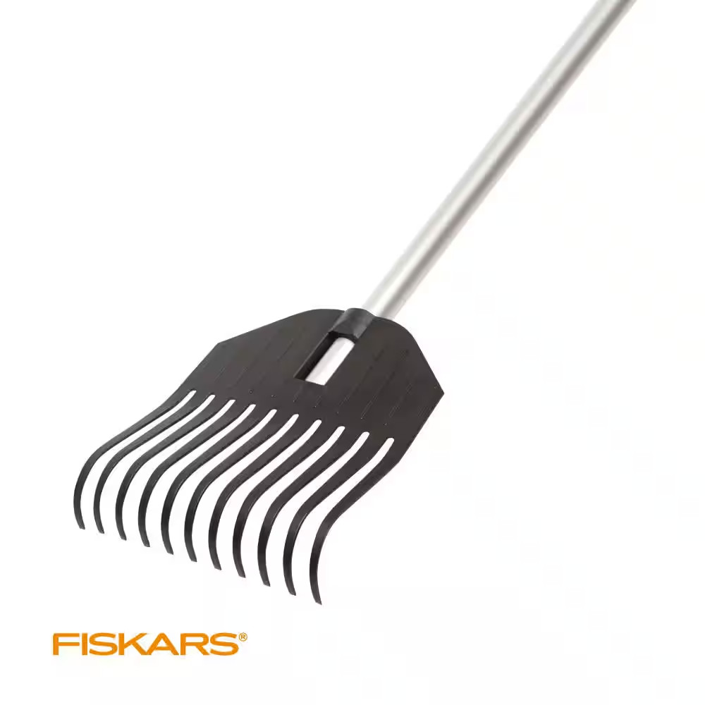 66 In. Lightweight Aluminum Handle Shrub Rake