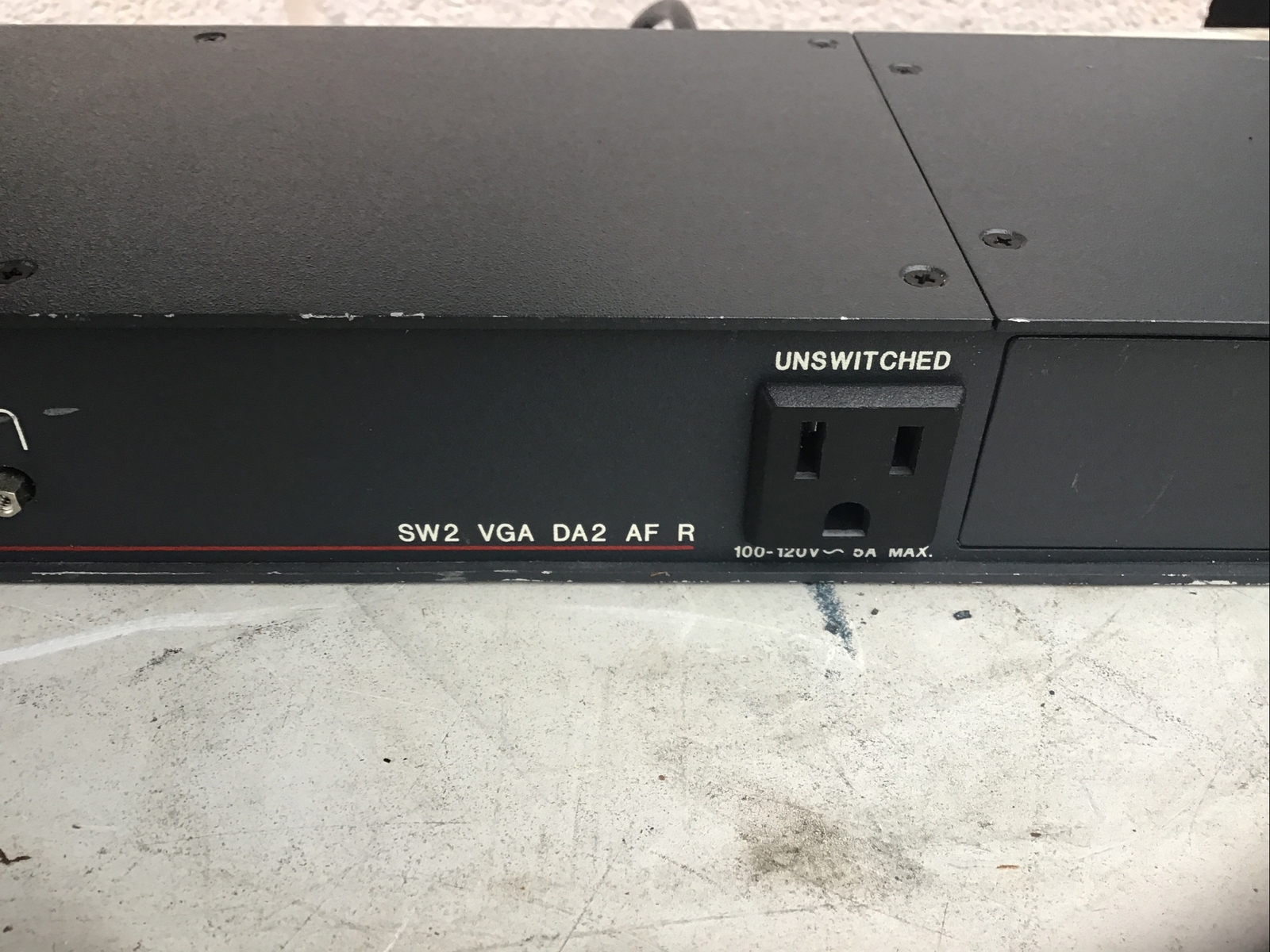 Extron SW2 VGA DA2 AF R Rack/Podium Switcher