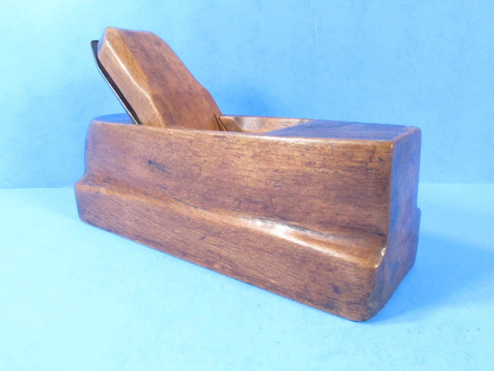 slightly hollow wood smoothing plane for oars or masts Sorby iron & chip breaker