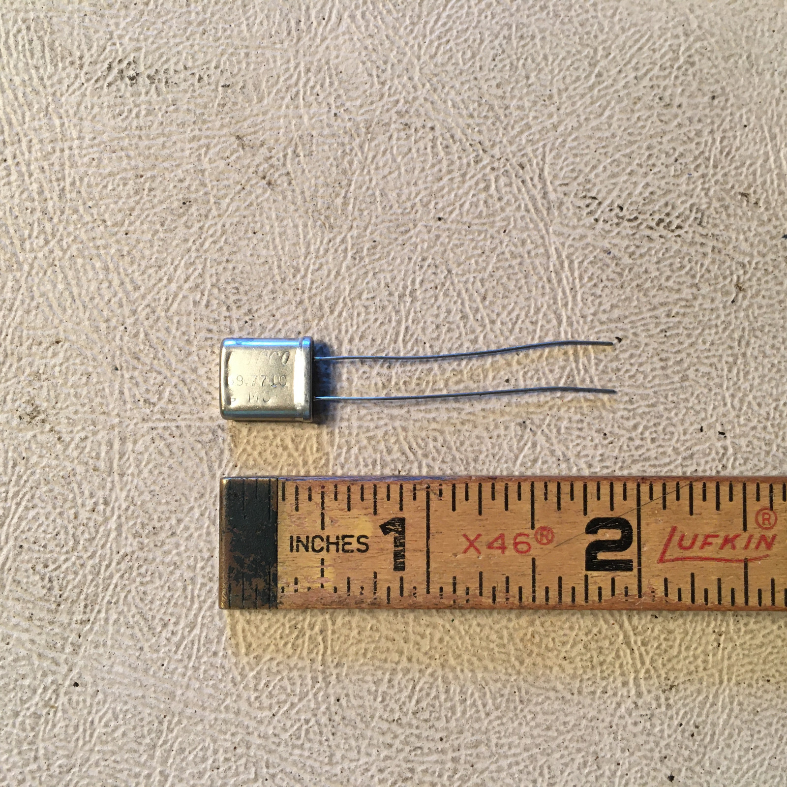 Quartz Crystal 69.7710 Mhz, NOS