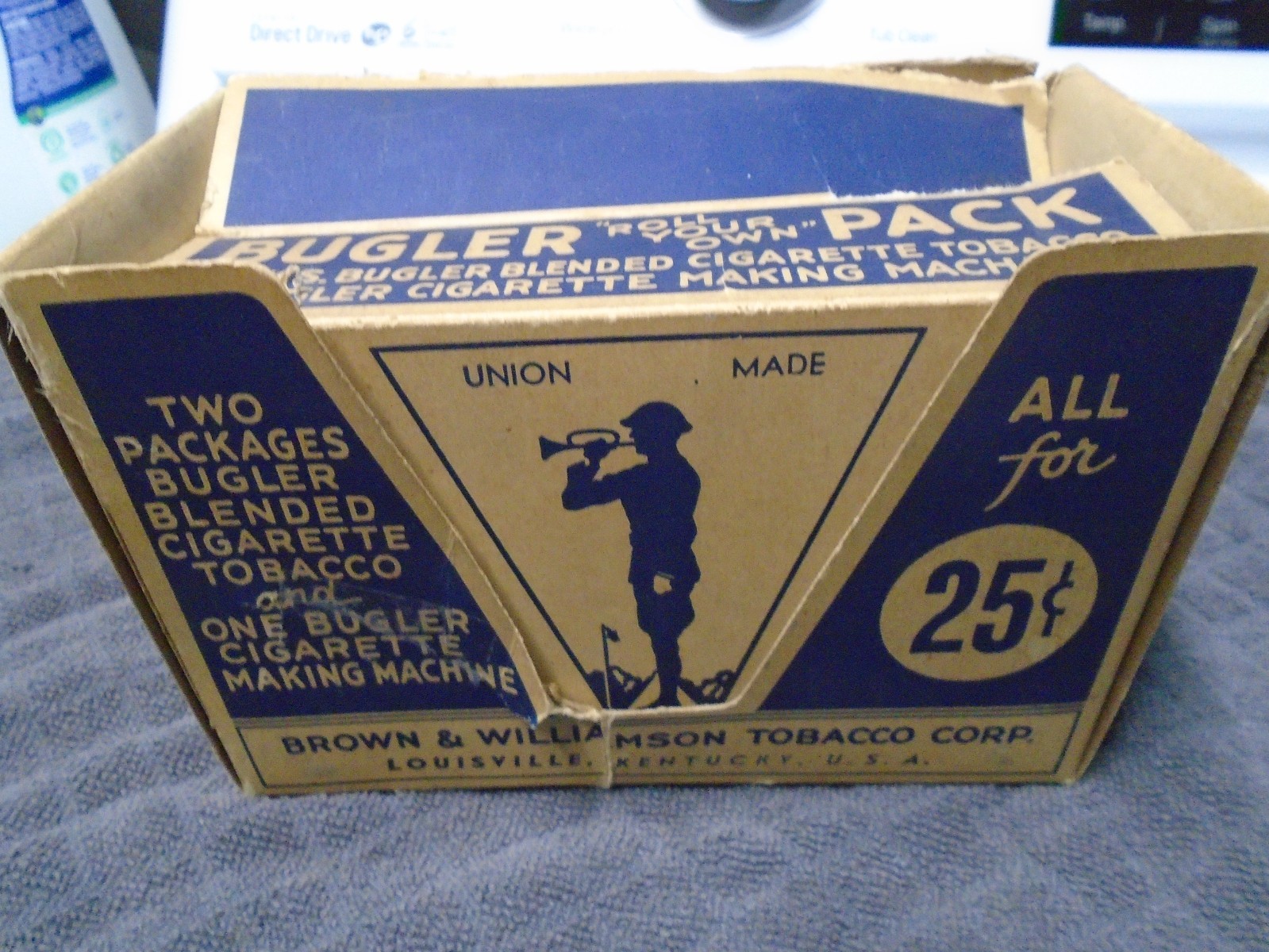 Vintage Bugler Rolling Machine in Original Box
