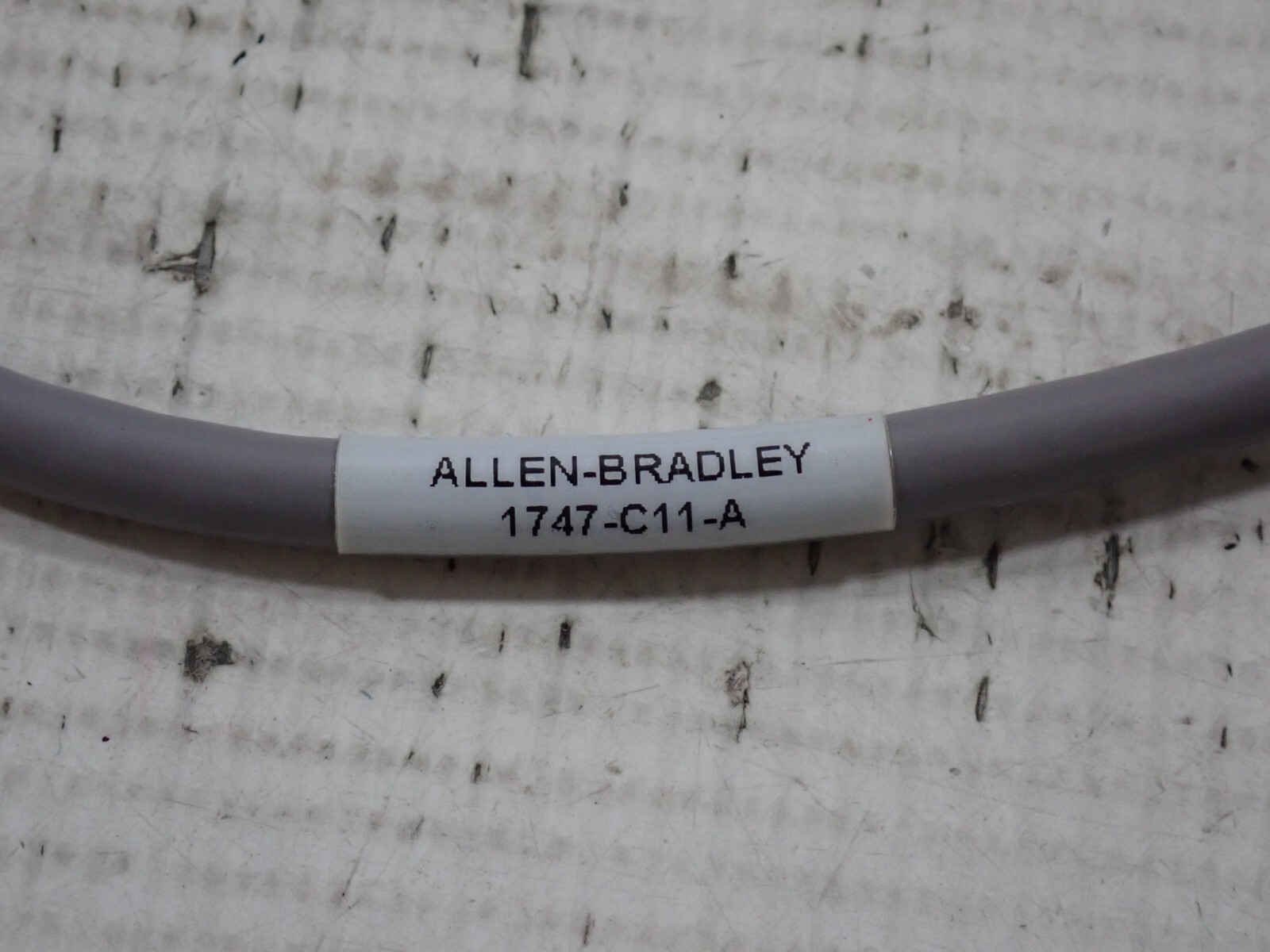 Allen Bradley 1747-C11 Processor Isolated Link Cable