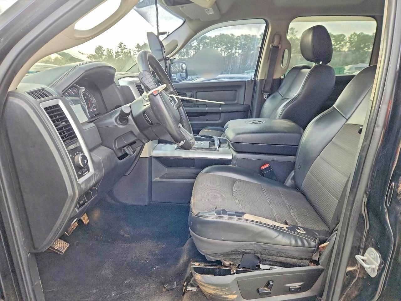 TDODR1500 2010 Glove Box 4996419