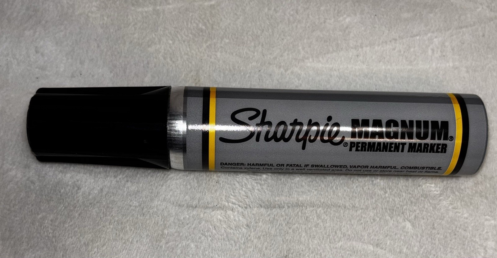 Sarpie Magnum Permanent Marker | Chisel Tip | Black Industrial Grade | SMELLY!