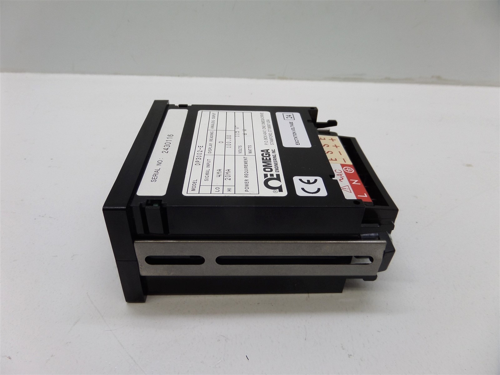 Omega DP3002-E Digital Transducer Indicators