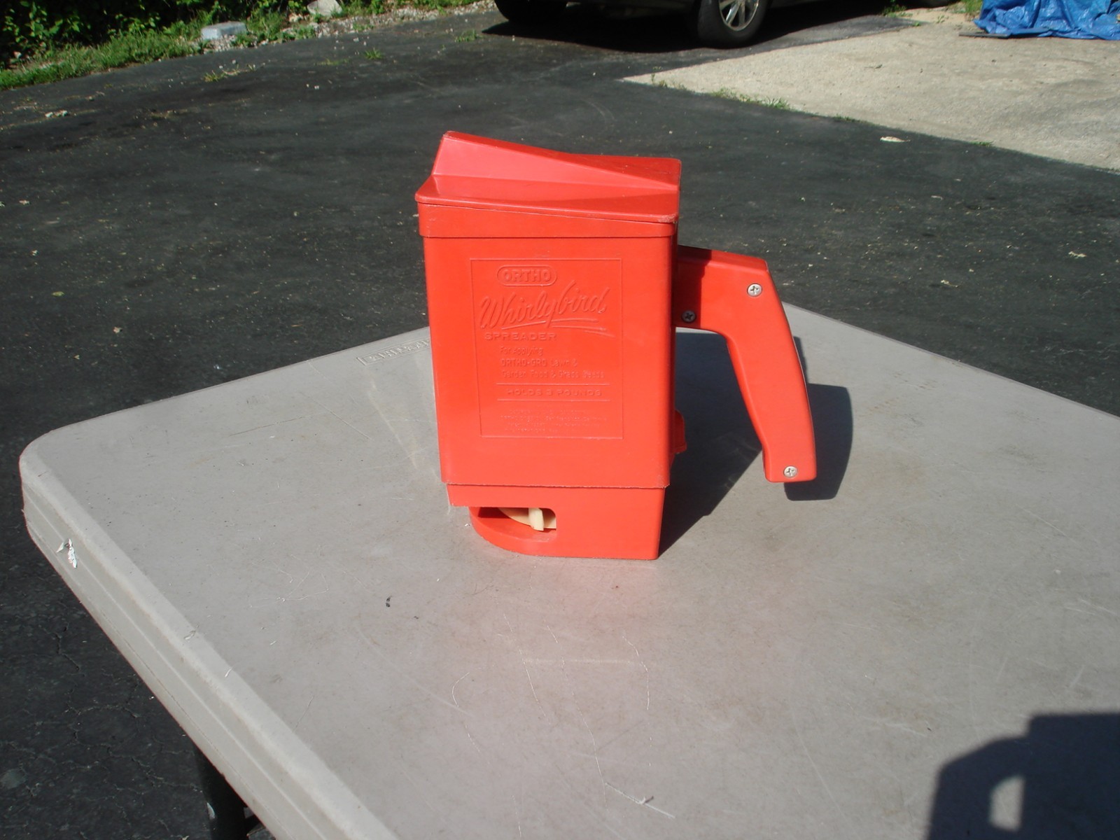 Vintage Ortho Whirlybird Seed/Fertilizer Hand Spreader W/Lid   3-lb capacity