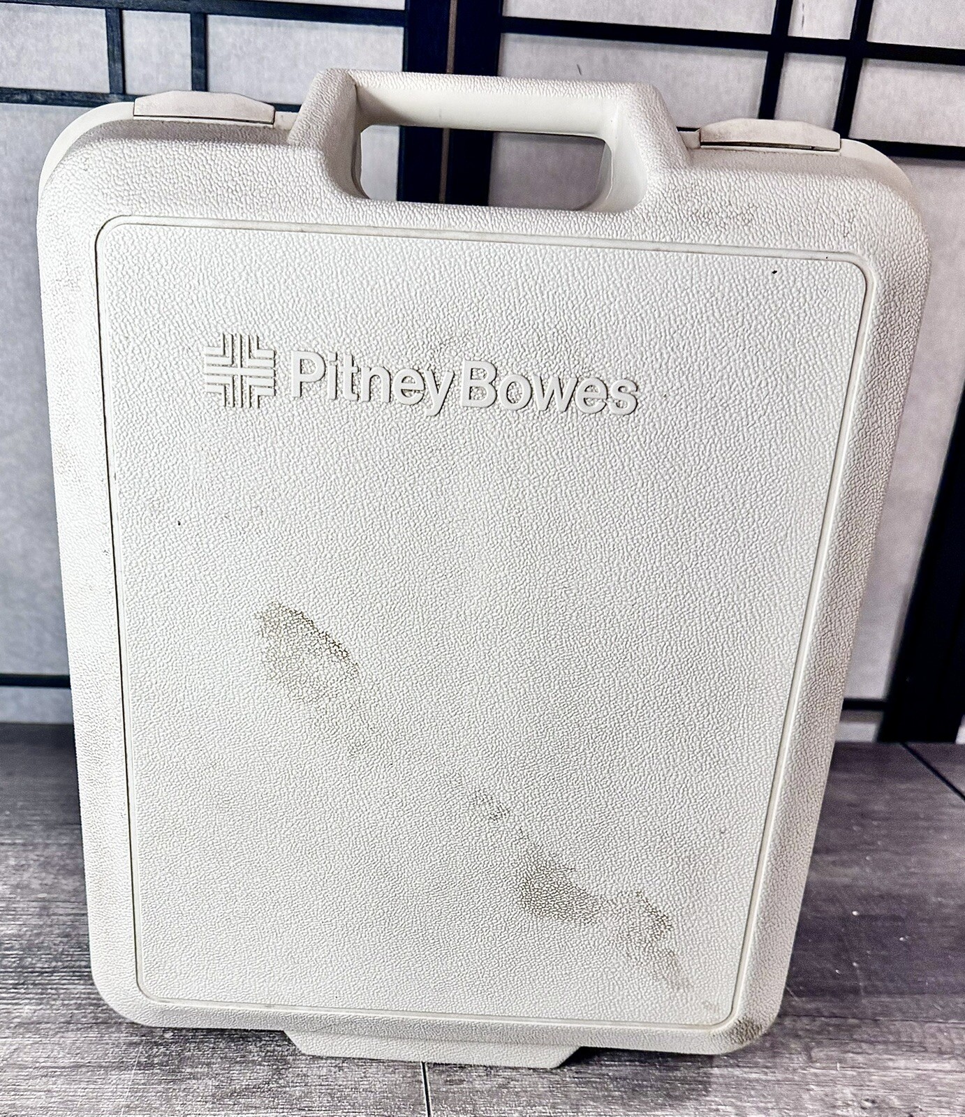 PITNEY BOWES MAIL STATION POSTAGE 6900