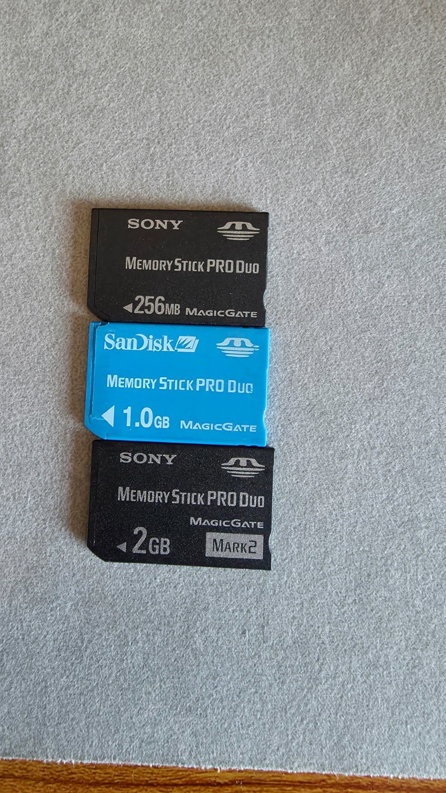 Lot of 3 Sony Memory Stick Pro Duo Magic Gate Memory Card