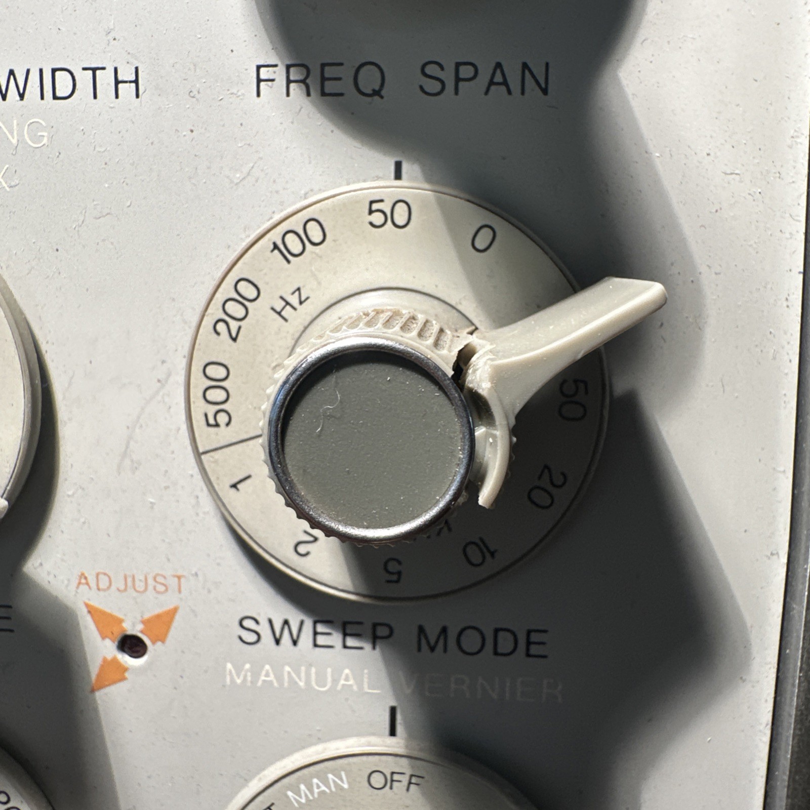 HP 3581A Wave Analyzer