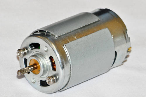 Small 1/8" Shaft 6V Motor for Deer & Game Feeders