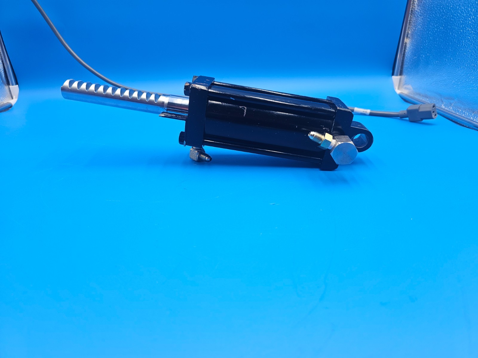 ✅Skytron Foot/Leg Section Cylinder P/N: D4-067-L4✅..