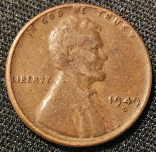 1949 Lincoln Wheat Cent • Denver Mint • Circulated • Free Shipping