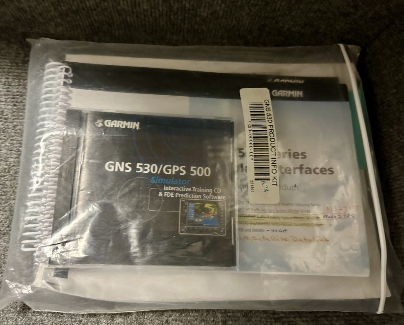 Garmin GNS 530 Product Info Kit w/CD P/N K00-00060-00 (190-00181-00 Rev. C)
