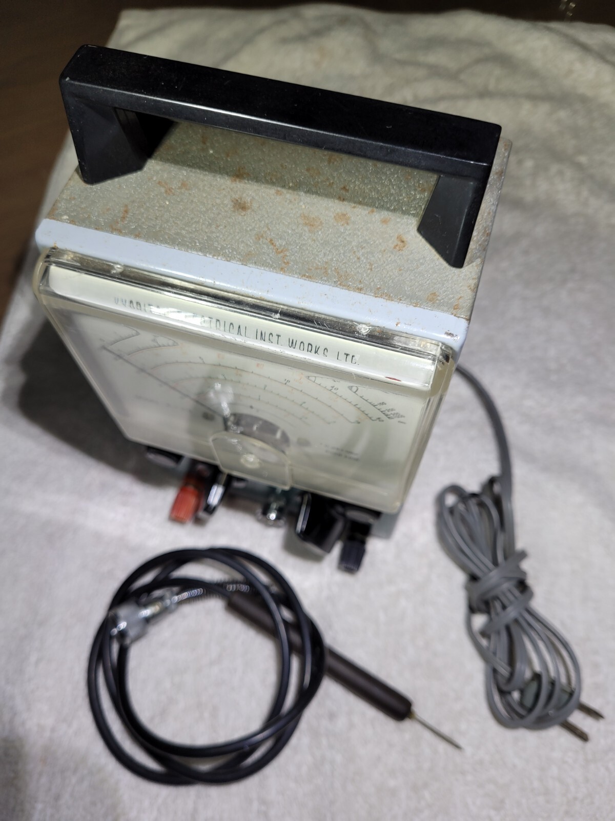 Kyoritsu K-116 Voltmeter