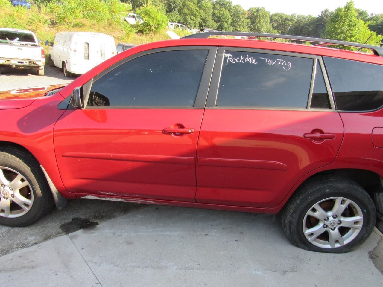 RAV 4 2011 Glove Box 1065521