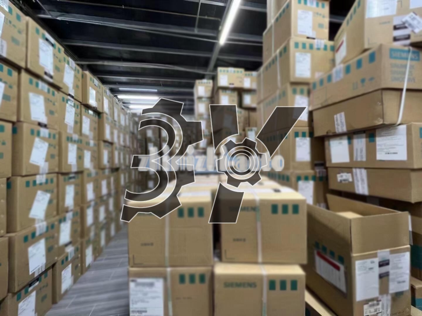 1PCS New Siemens Industrial Computer 6AV7241-5BB30-0FA0
