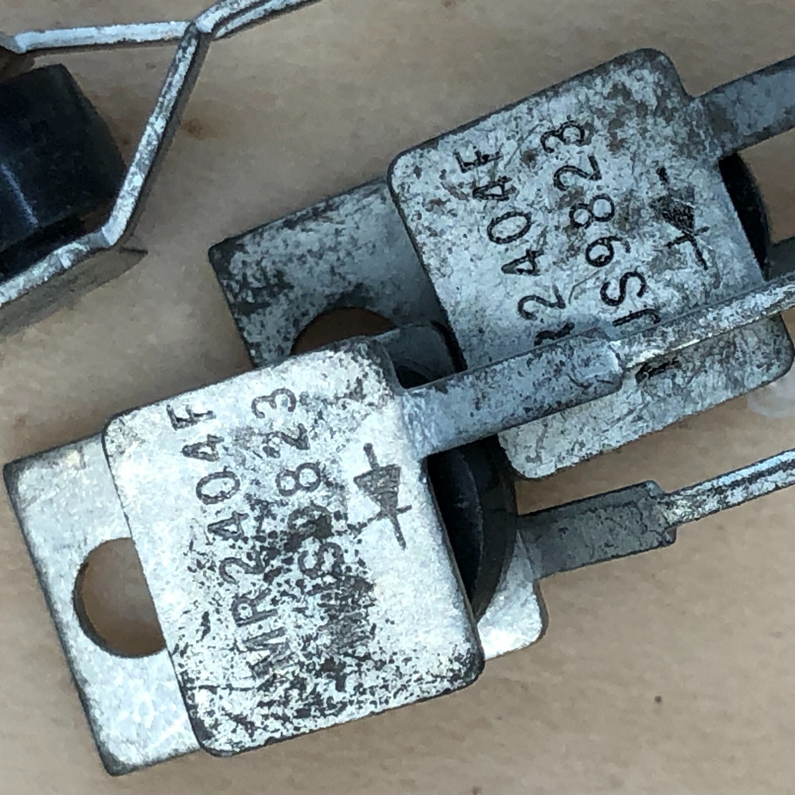 NJS Rectifier, MR2404F  Diode 1ea