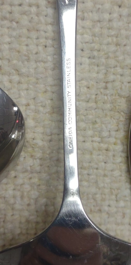 Oneida Community Stainless Flatware Vignette Pattern 8 Different Serving Pieces