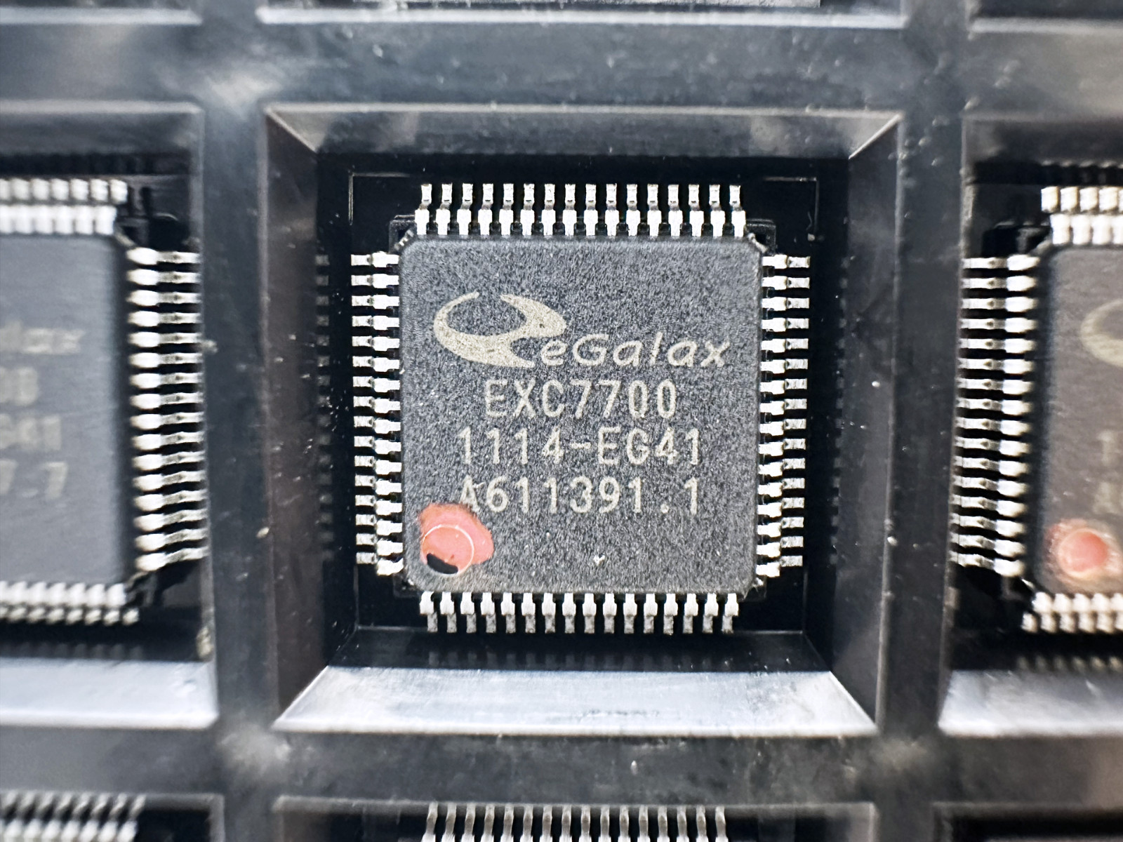 MER4485XRU EXC7700 eGalax Touchscreen Controller IC TQFP-64