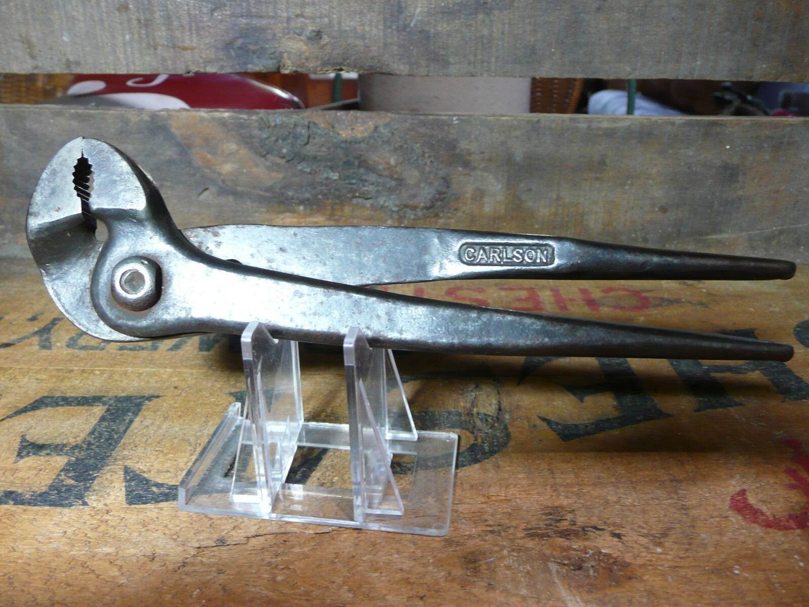 Carlson Parrot Head Battery Pliers.