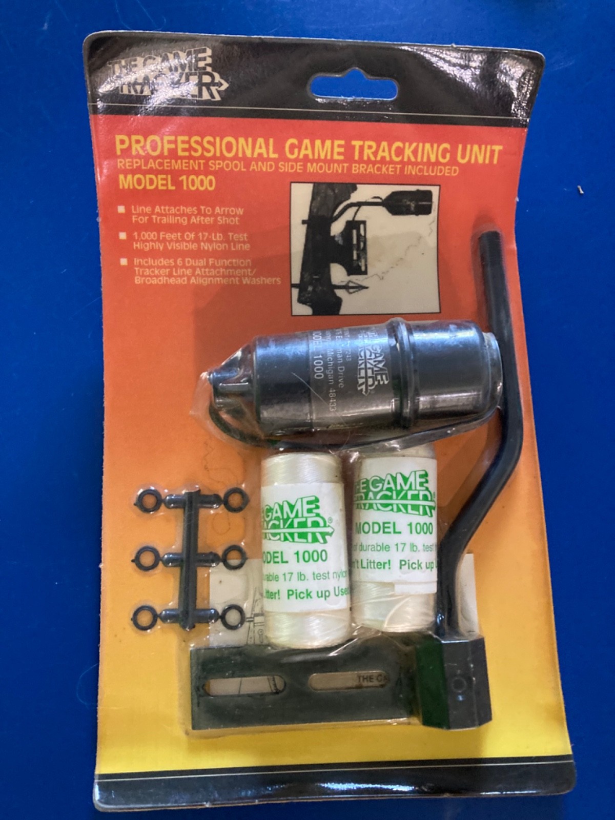 NOS Game Tracker 1000 Game Tracking Unit ARCHERY Mount Bracket Extra String USA
