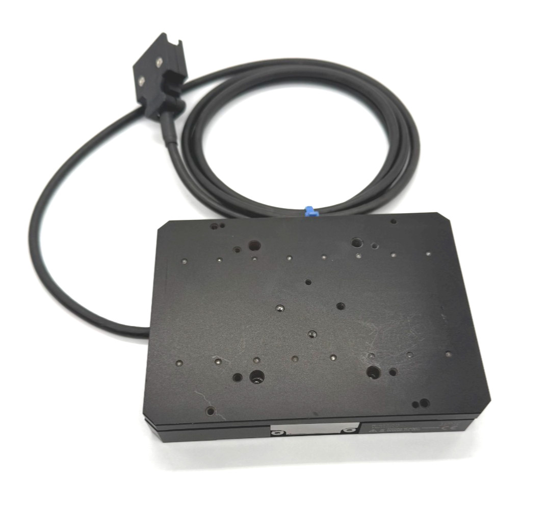 PI M-683.2U4 Piezo Motorized Precision Translation Stage