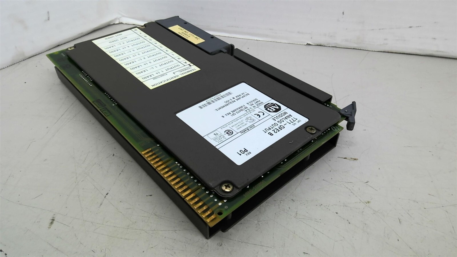 Allen-Bradley 1771-ODE2 B Analog Output Module