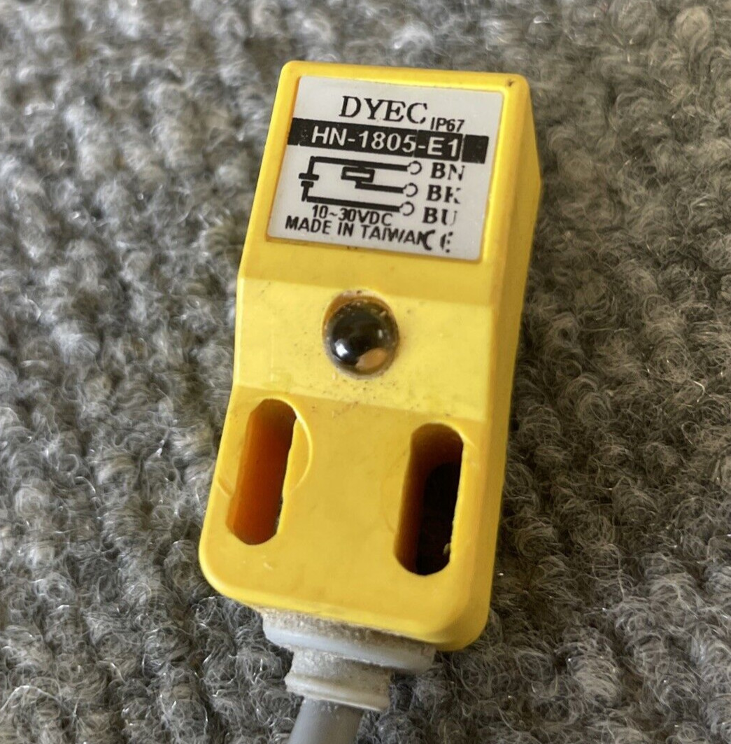 Dyec HN-1805-E1 General Proximity Switch Used