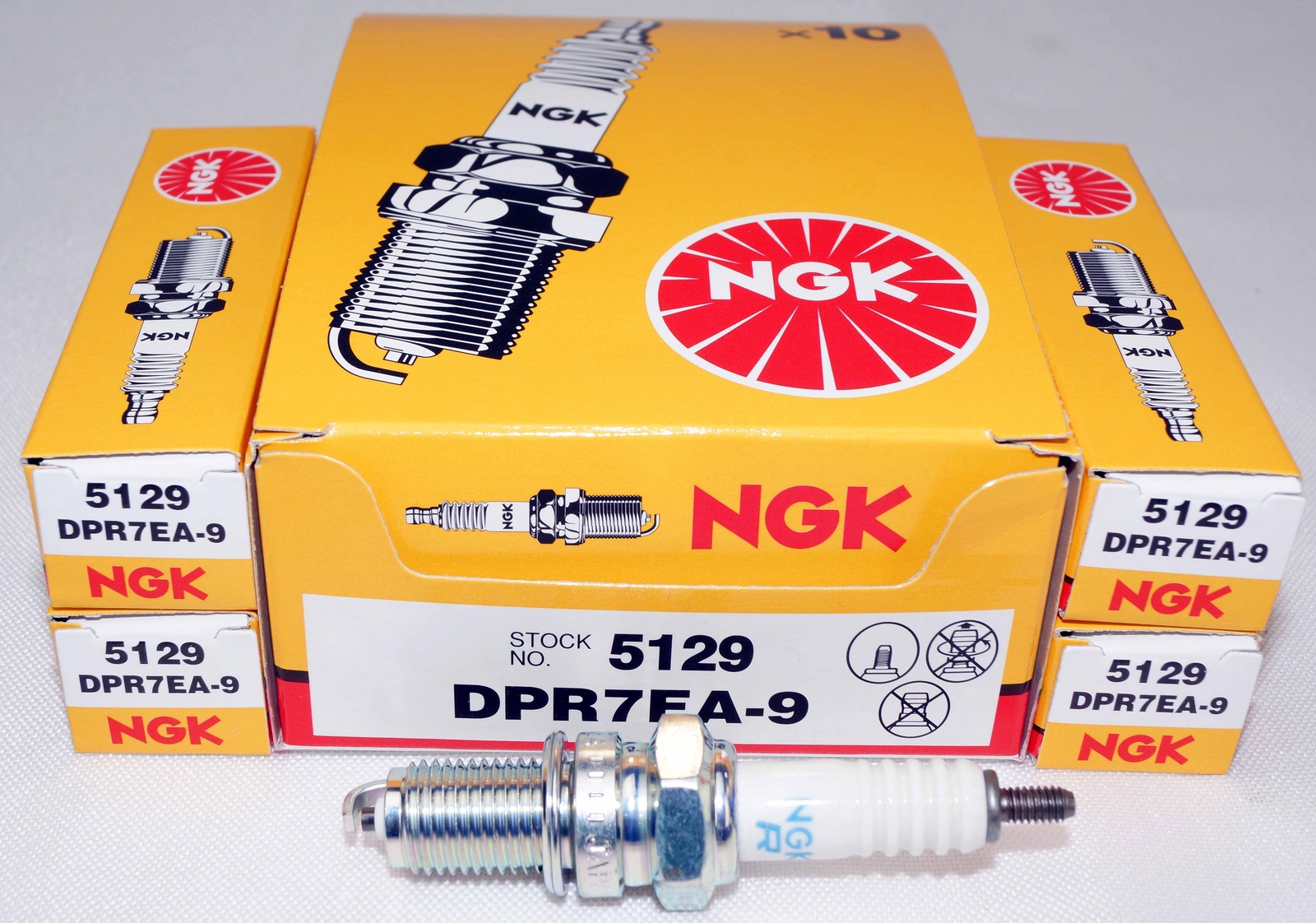 Set of 4 Genuine NGK 5129 Nickel Spark Plug DPR7EA9