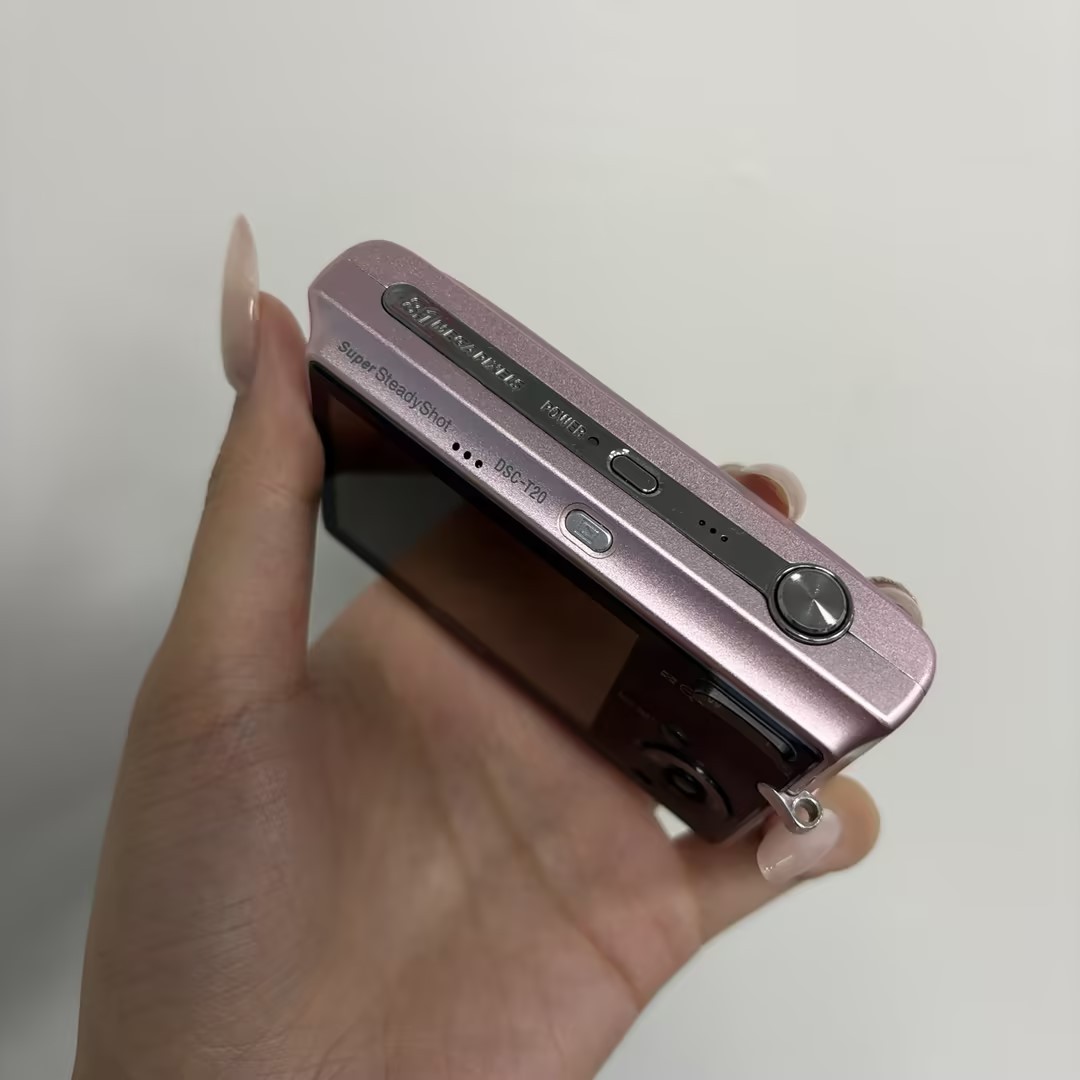 SONY Cyber-shot DSC-T20 Pink 8.1 MP Digital Camera 3x Optical zoom