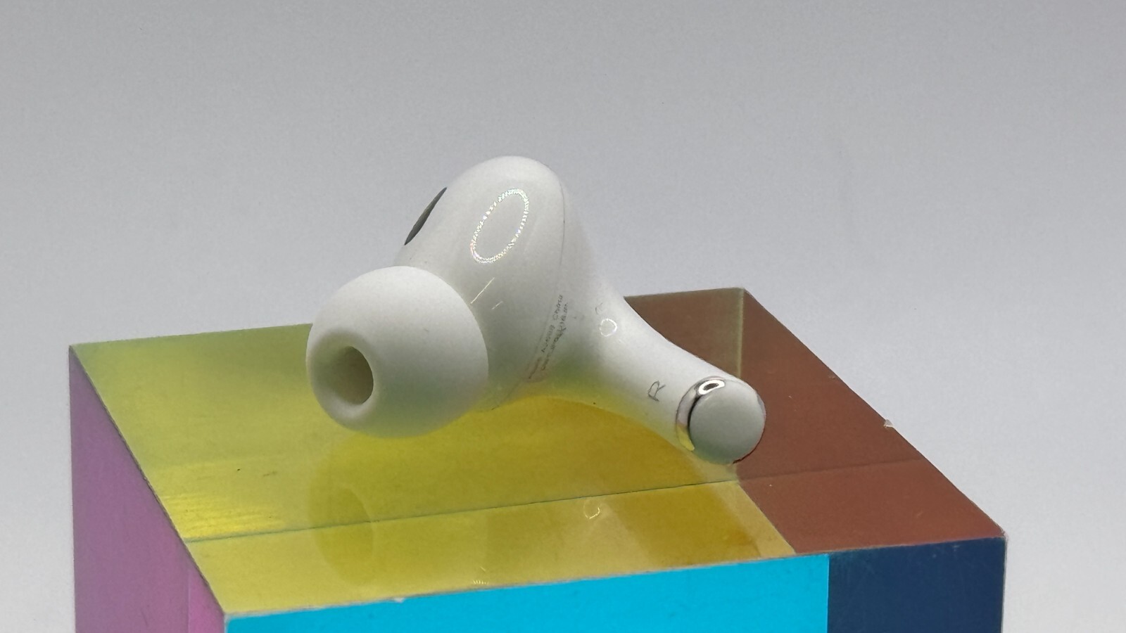 Apple AirPods Pro - 2nd Gen - Genuine Replacement Right, Lightning - A2698 E-Bud