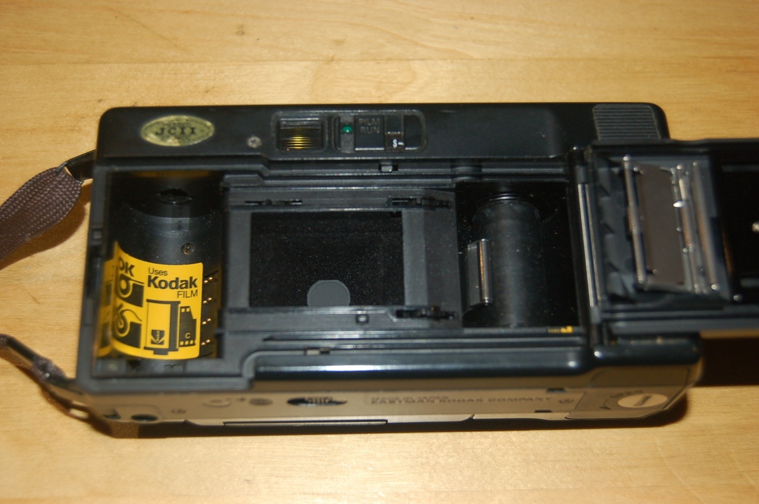 Kodak VR35 35mm Point & Shoot Film Camera - Working