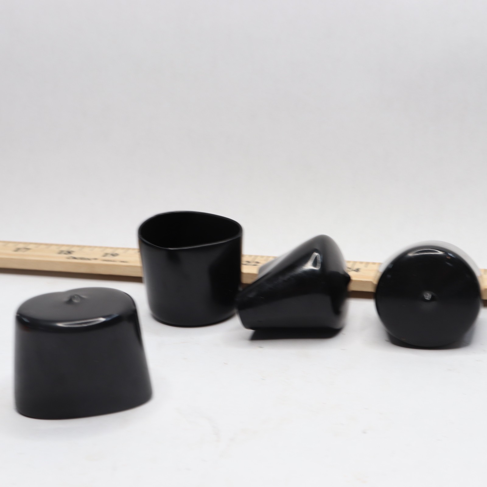 (4-Pk) Prescott Plastics Round Plug Insert Vinyl Black 1.75"