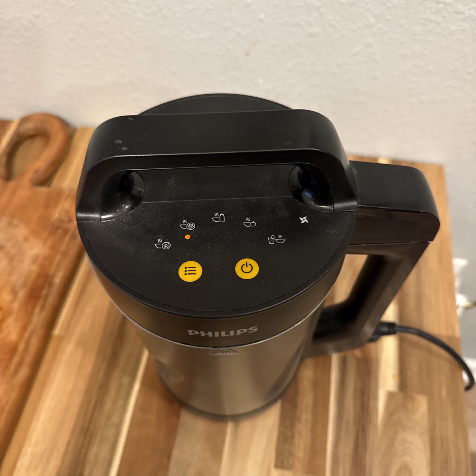 Philips HR2204 Viva Collection Soup Maker 1.2 L 2-4 servings 6 Pre-set Program