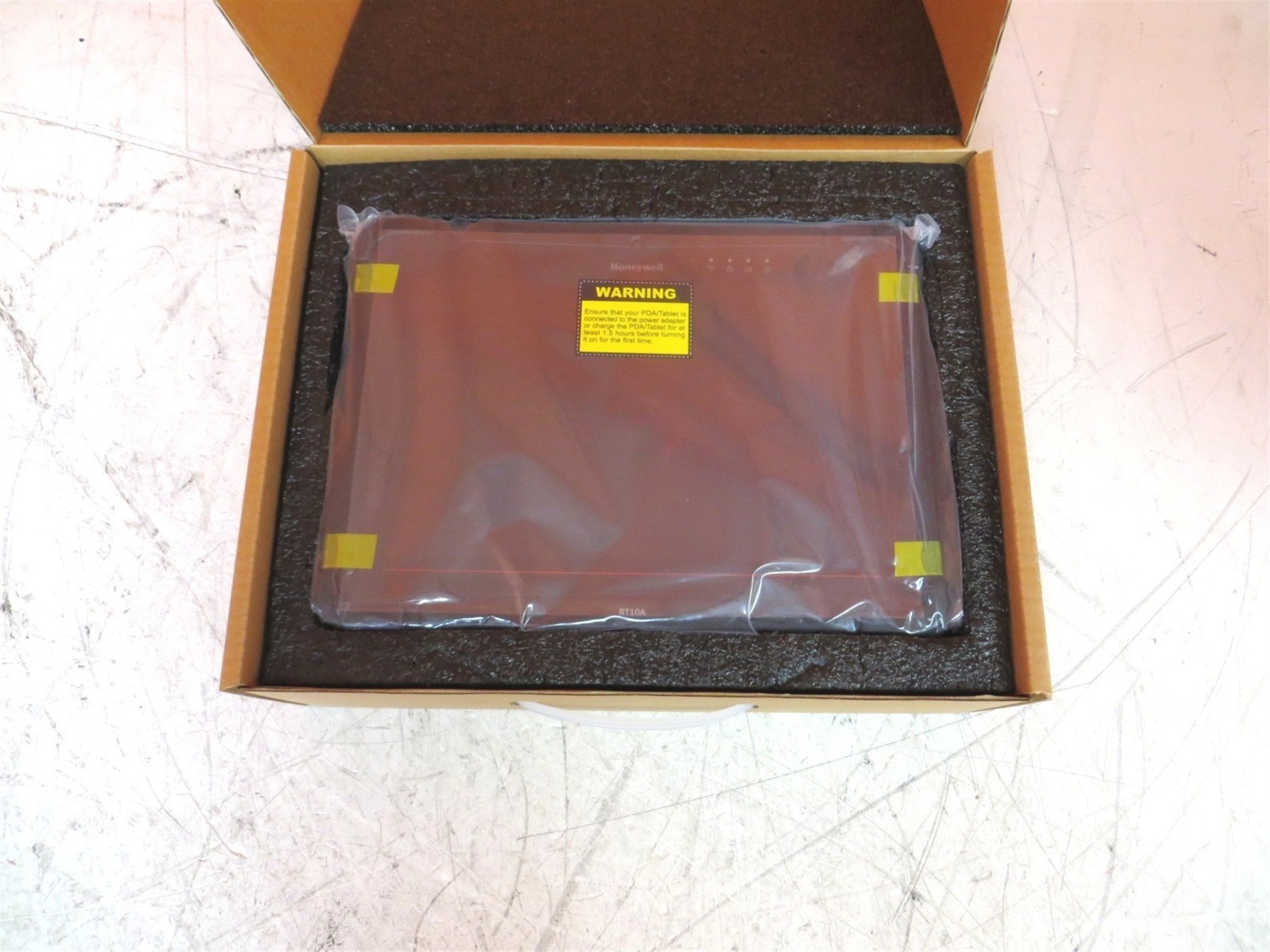 New Honeywell RT10A-L0N-18C12S0E Android 11 FlexRange Tablet Open Box
