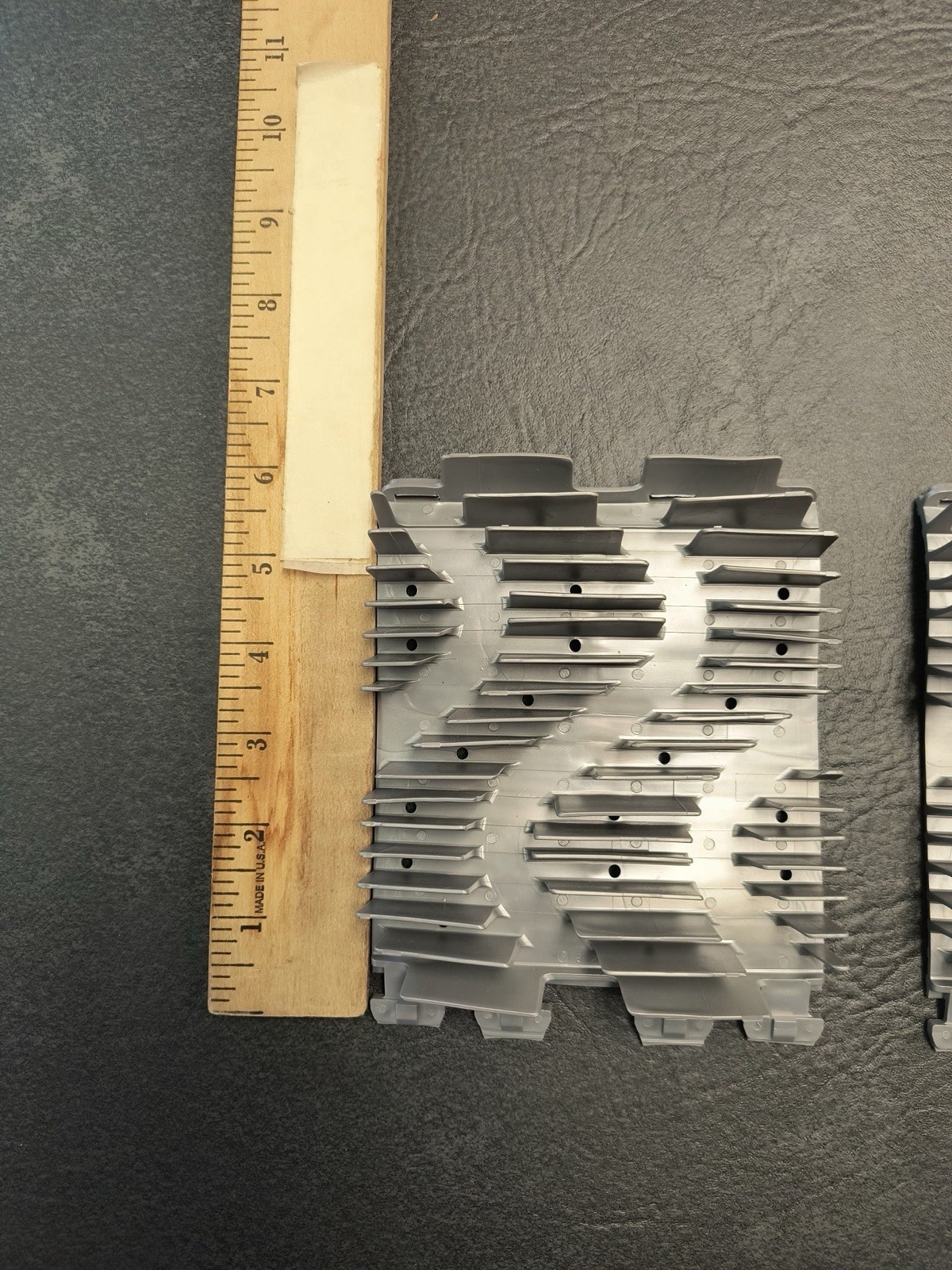 The Polaris R0897200 Brush 2-Pack is a set of OEM replacement brushes