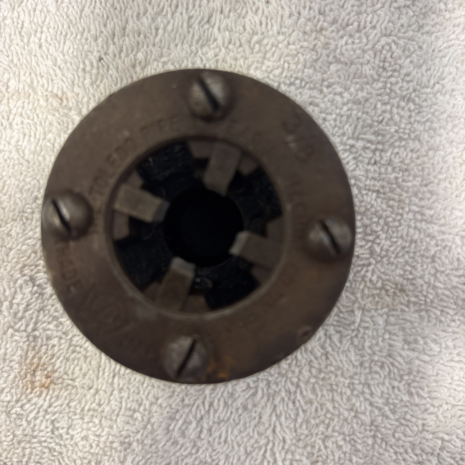 Toledo # 11 Ratcheting Pipe Threader with Handle and 5 Die Left Hand Thread