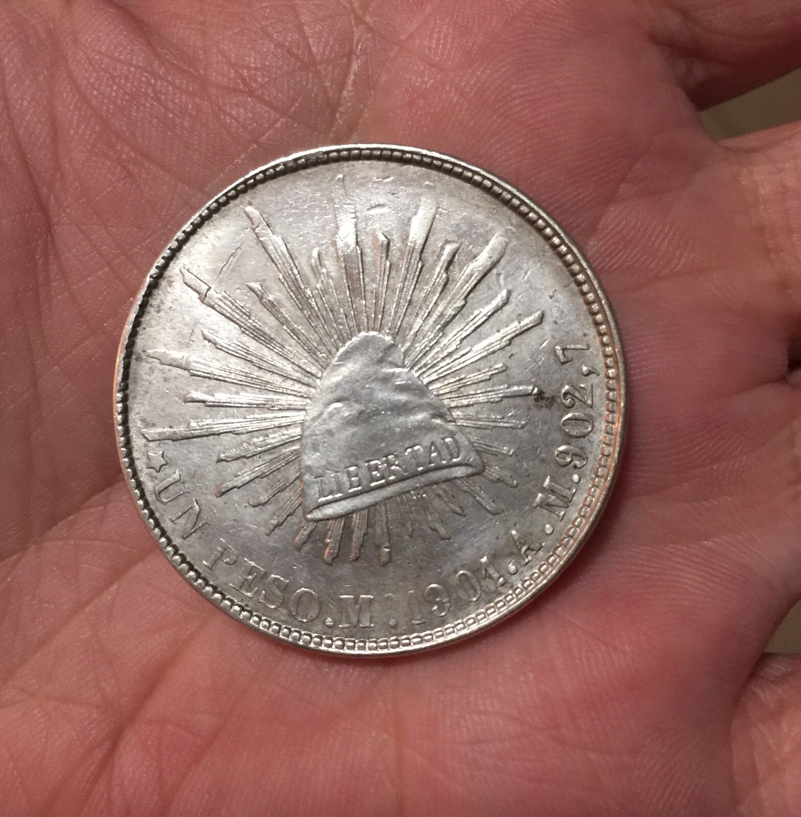 Vintage Un Peso 1901 Mo AM Mexico City Republica Mexicana Coin