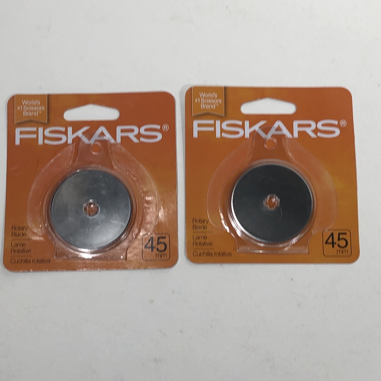 Fiskars 45mm Replacement Rotary Staight Blade 195310-1003 LOT OF 2 NEW
