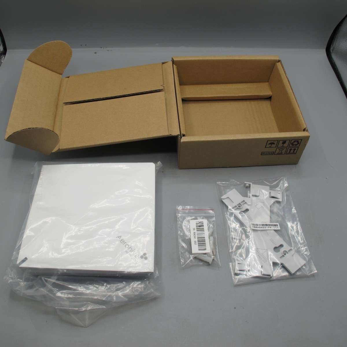 Aerohive AP130 Wireless Access Point AH-AP-130-AC-FCC (FREE SHIP!)
