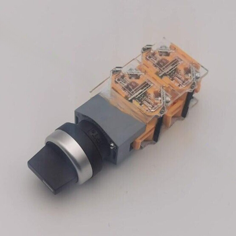 6PCS/Lot NEW FIT FOR LA39-B2-22XS/K APT Self Lock Pushbutton 3-Gear 2NO 2NC