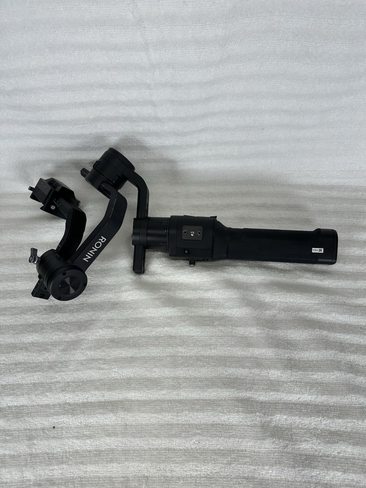 DJI Ronin S Gimbal Handheld Stabilizer ****READ****