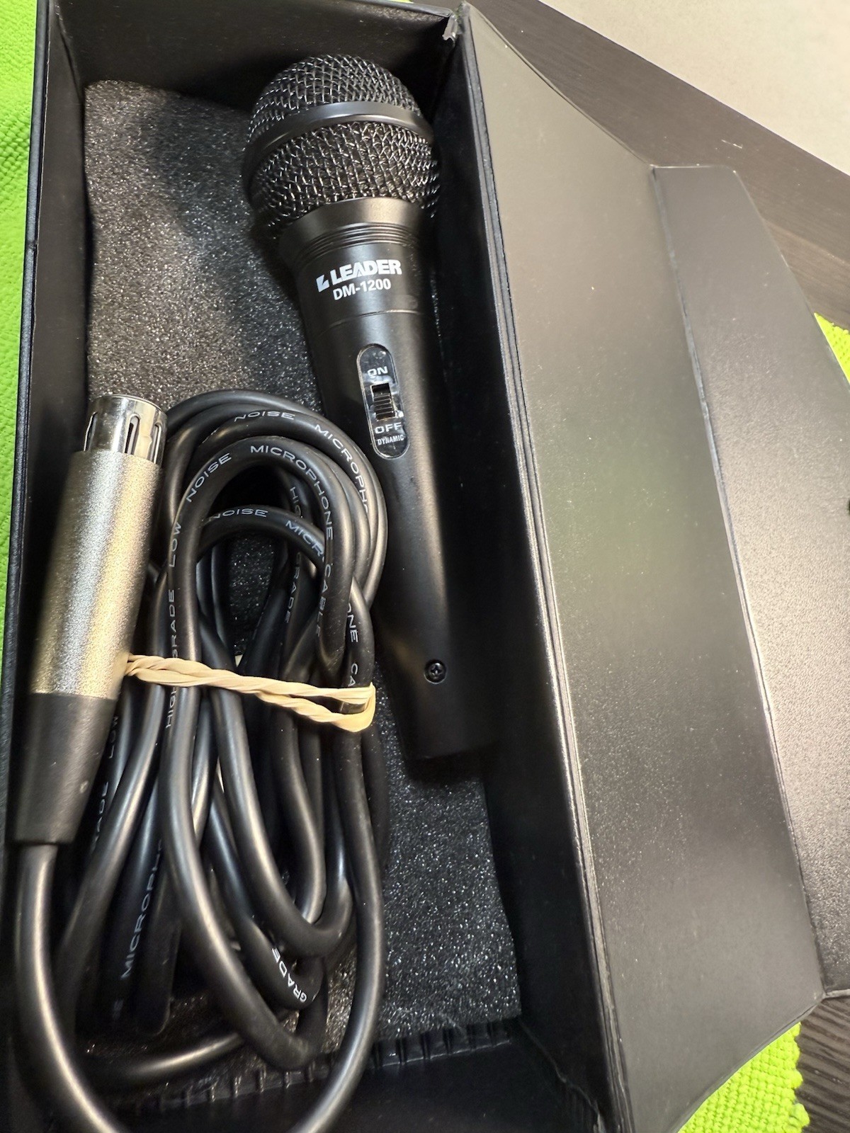 leader professional dynamic microphone dm-1200