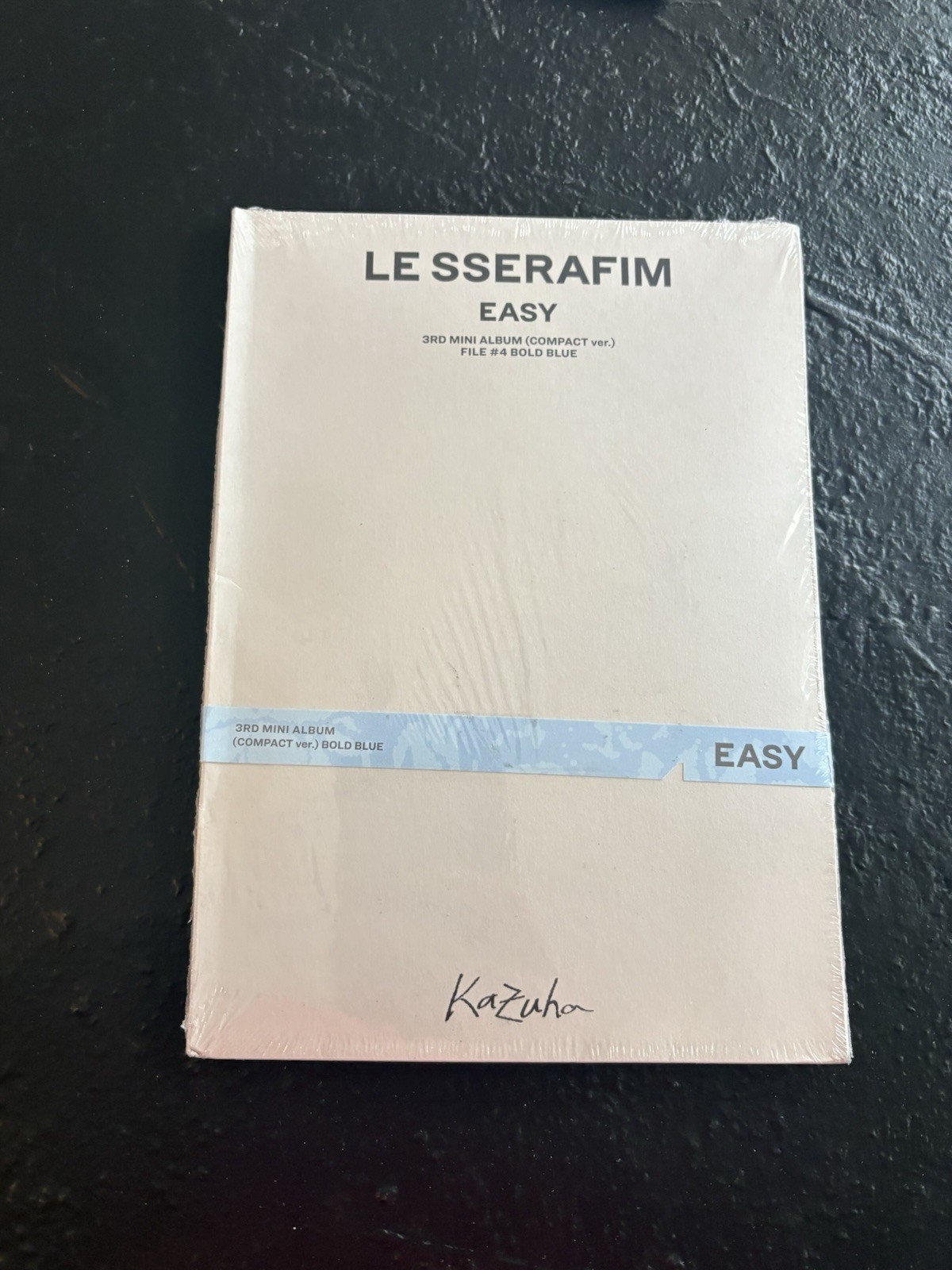 LE SSERAFIM : 3rd Mini Album 'EASY' (COMPACT Ver.) CD (2024) Bold Blue Kazyha