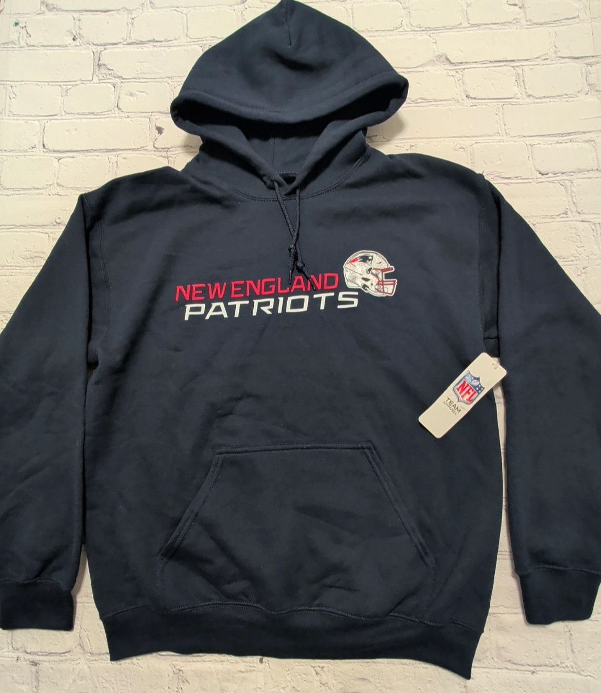 NEW Mens XL NFL New England Patriots Hoodie Classic Fit Hooded Sweatshirt