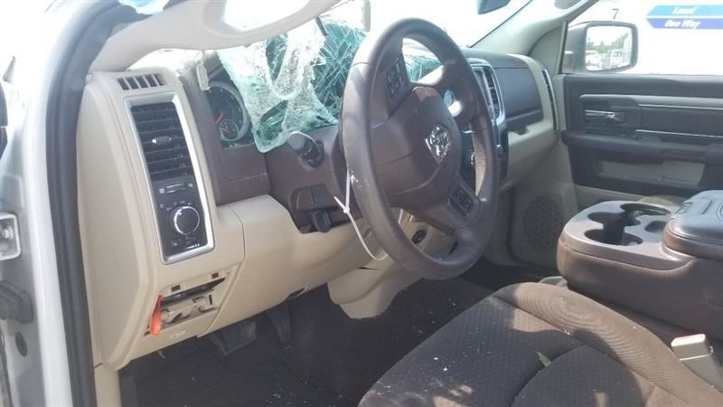 13 DODGE RAM 1500 AIR SHUTTER 3.6L