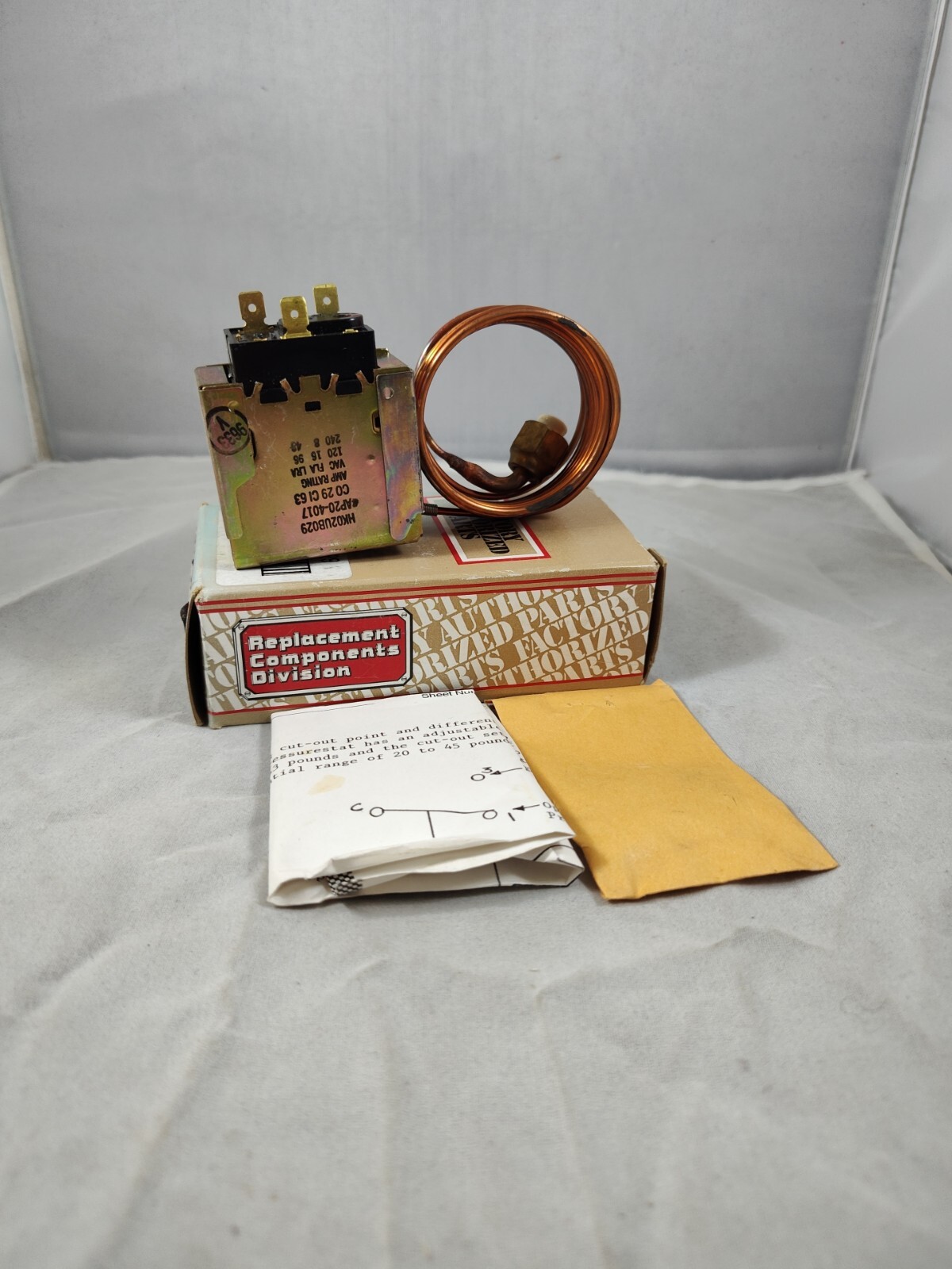 Carrier HK 02UB 029 Pressurestat Robert Shaw Pressure Switch New