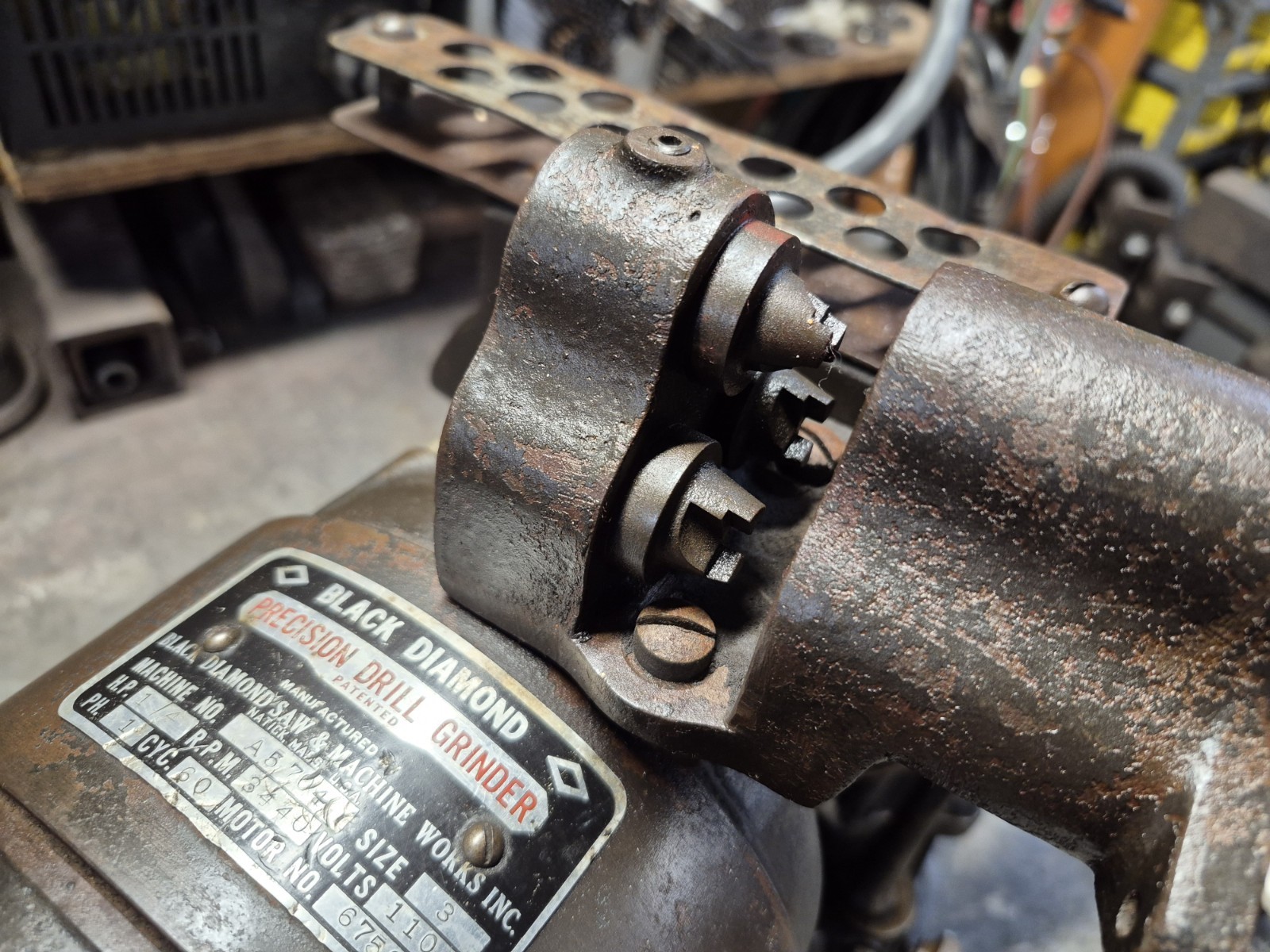 Black Diamond Drill Grinder Size 3 With 28 Collets