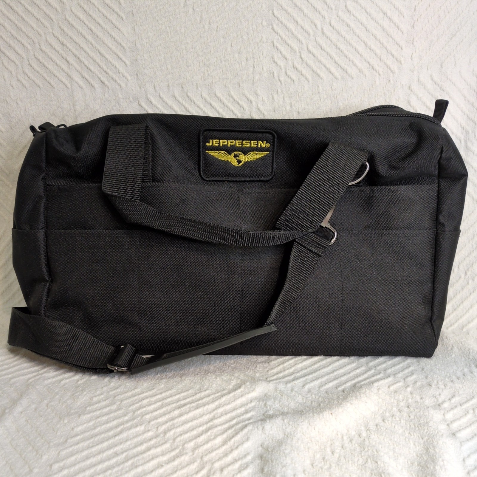 Jeppesen Flight Bag Duffle Book Bag Pilot Crew Student Black Canvas Shoulder
